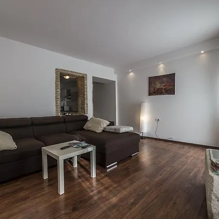 Apartments Vinjerac Гостевой дом